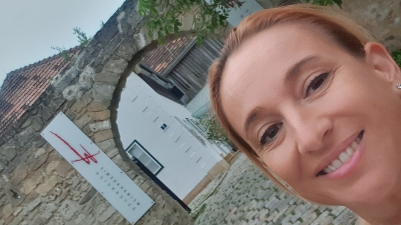 Manuela Plohl prva je ponijela titulu hrvatske vinske akademkinje! Piše što jo je bilo najljepše, a što najteže u Akademiji u Rustu